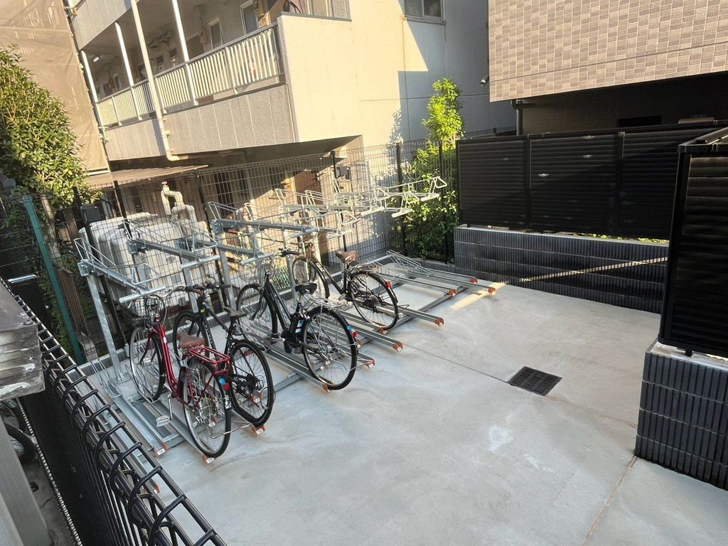 その他共有部分　駐車場