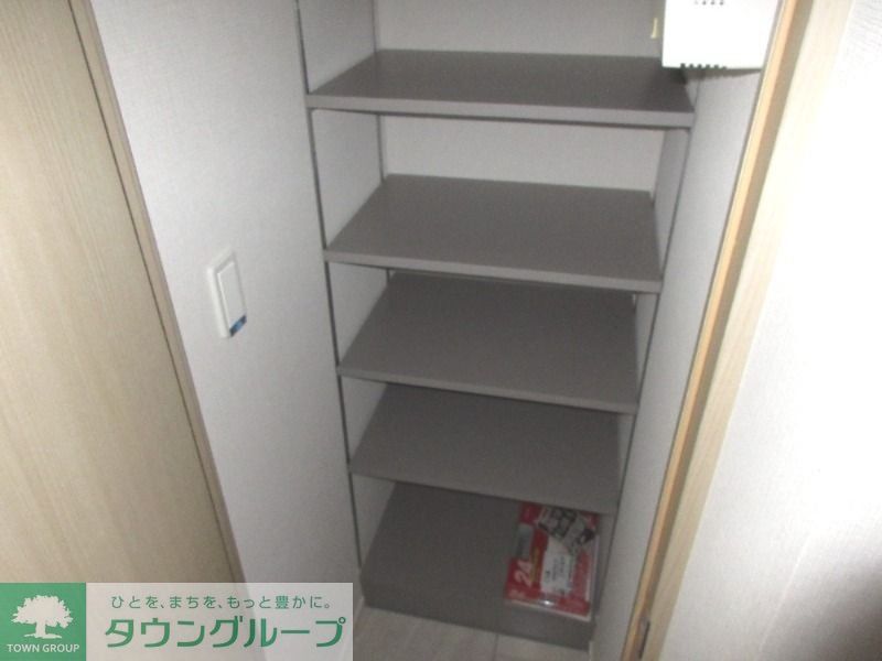 玄関　★お問い合わせはタウンハウジングまで★