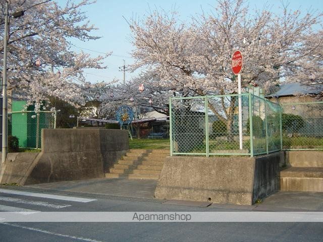 その他　公園（その他）まで400m