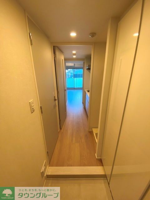 玄関　※写真は同タイプ住戸です。