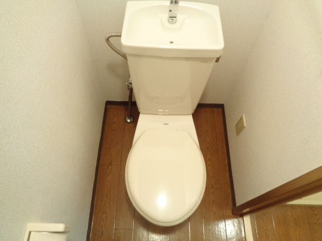【ベルメゾンＢのトイレ】