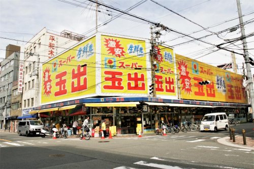 【セレニテ桜川駅前プリエのスーパー】