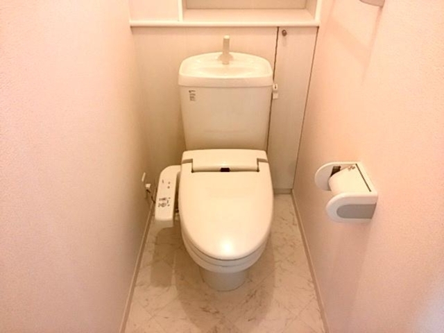 【エスタシオンのトイレ】