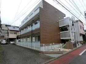 小平市学園東町のマンションの建物外観