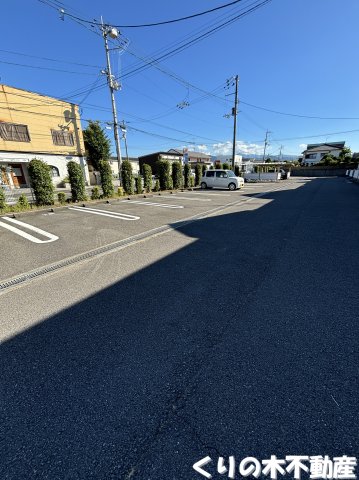 【ロータス・高田Ｃの駐車場】