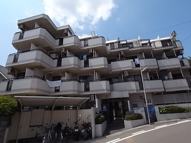 【ジョイフル中山手の建物外観】