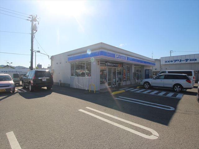 コンビニ　ローソン東広島西条東店（コンビニ）まで384m