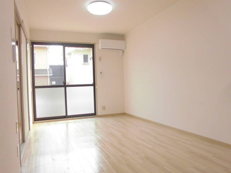 居室・リビング　リビング