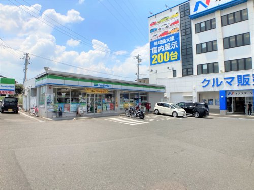 コンビニ　ファミリーマート 東浦石浜南店（コンビニ）まで2m