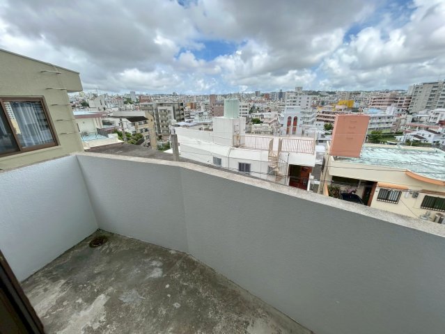 バルコニー　翁長戸建て★浦添市仲西エリア