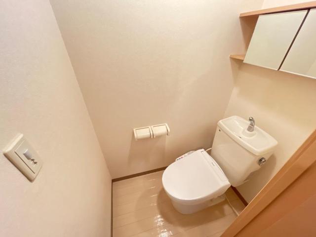 トイレ　シャワー付トイレ