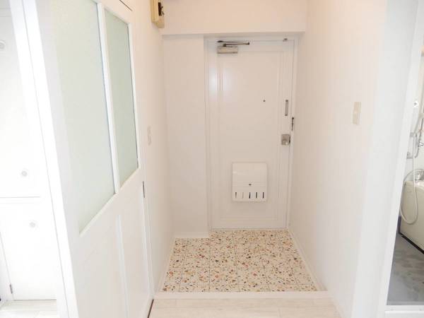 玄関　ビレッジハウスの同一物件・同一タイプの間取りの写真です