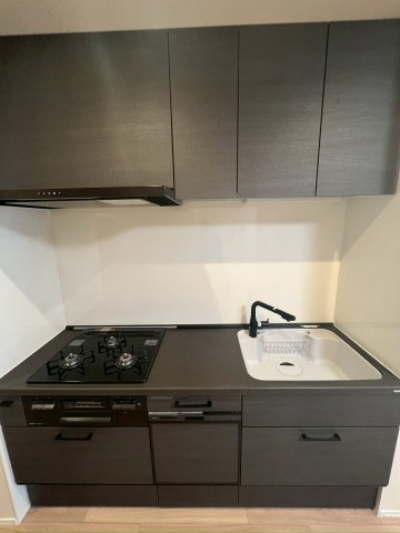 キッチン　★グリル付きガス３口システムキッチン★