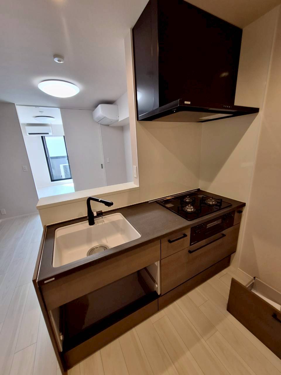 バス・シャワールーム　イメージパースので実際とは異なります