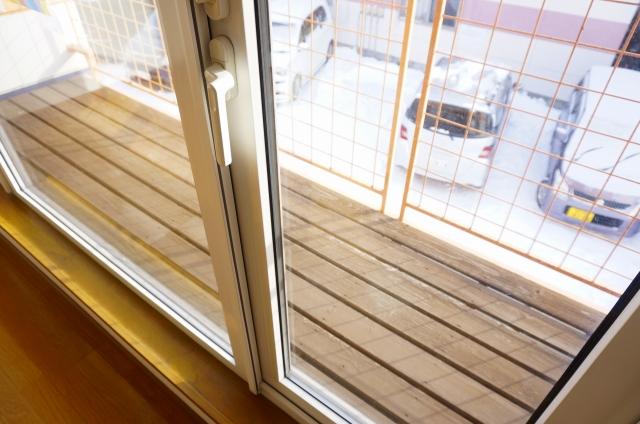 バルコニー　バルコニー
