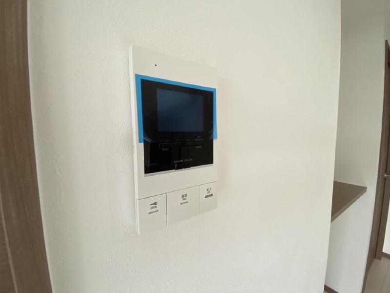 セキュリティ　モニター付きインターホン