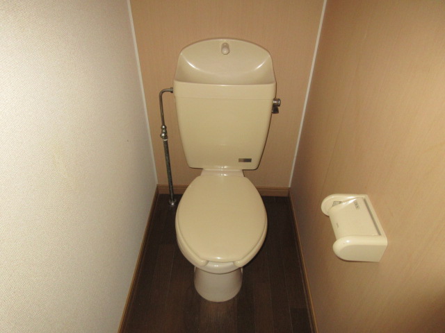ヴィラ小郡Iのトイレ写真