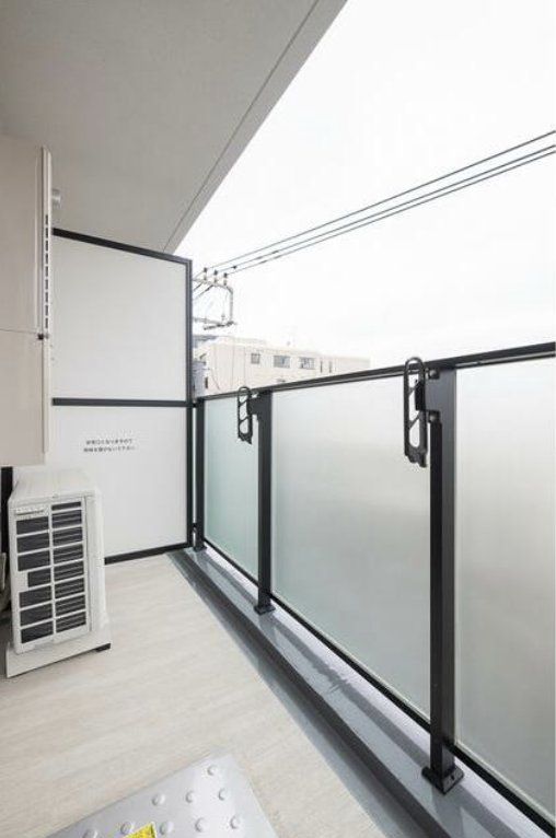 バルコニー　バルコニー