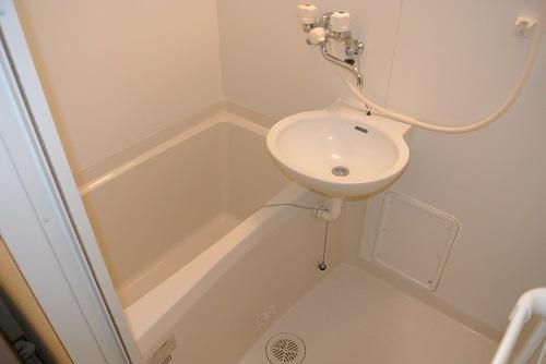 バス・シャワールーム　バス