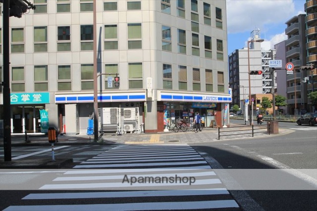 コンビニ　ローソン（コンビニ）まで144m