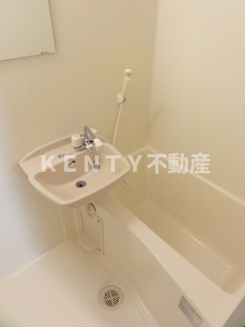 バス・シャワールーム　お風呂で日々の疲れを落としましょう