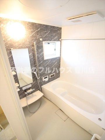 バス・シャワールーム　写真は別室