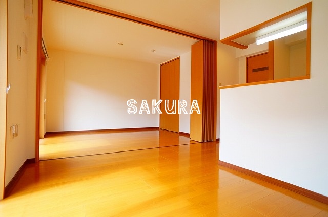 居室・リビング　開放感のあるゆったりとしたお部屋です♪