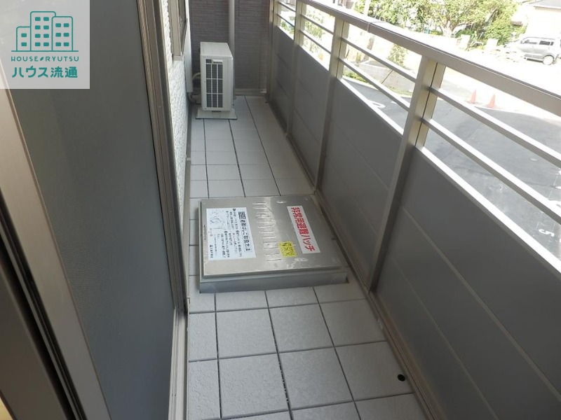 バルコニー　※別号室写真