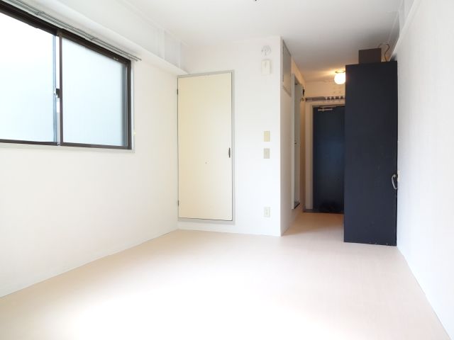 居室・リビング　日当たり良いですよ