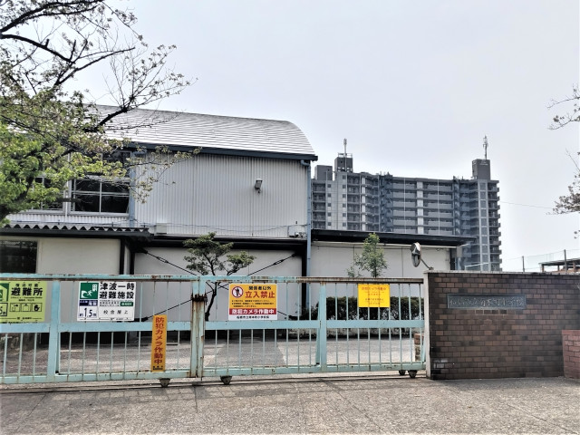 小学校　船橋市立南本町小学校（小学校）まで400m