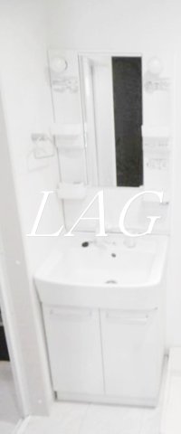 洗面設備　独立洗面台です。