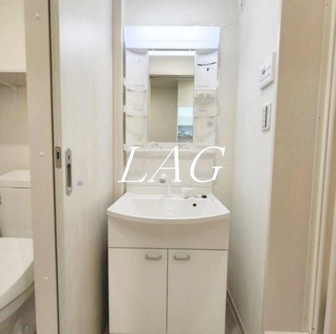 洗面設備　洗面台です。（同仕様です。）