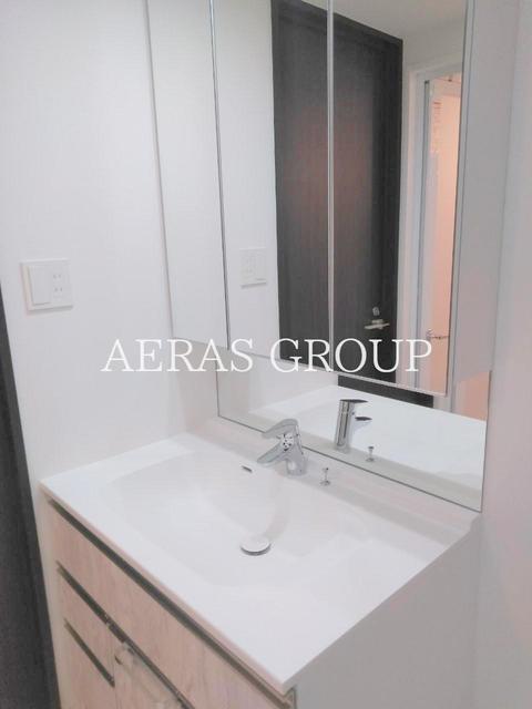 洗面設備　独立洗面台　※同仕様タイプの写真です