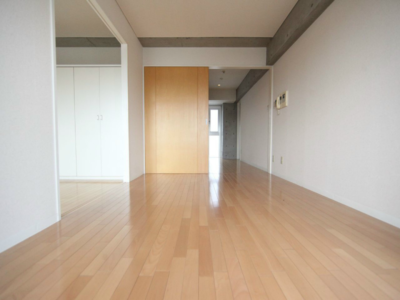 居室・リビング　ＬＤＫ11.5帖　洋室6.3帖とつなげても仕切っても使えます