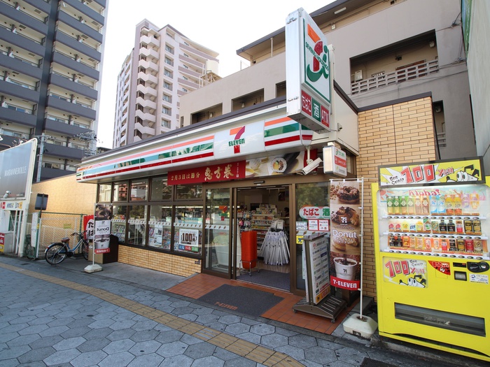 コンビニ　セブンイレブン　鶴橋駅西店（コンビニ）まで167m