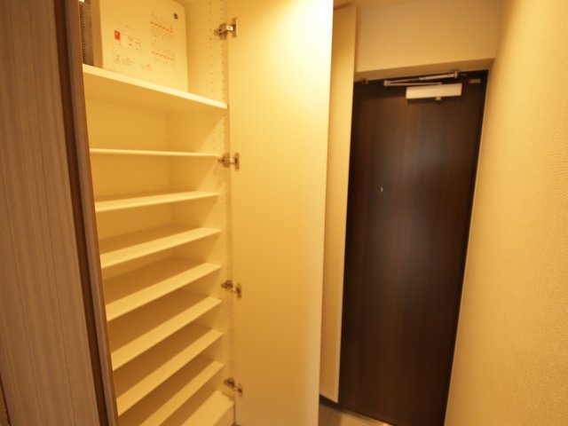 収納　※別号室の参考写真、現況優先※