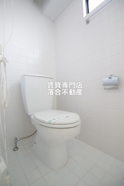 トイレ　ゆったりとした空間のトイレ