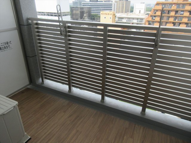 バルコニー　プレサンスTHE久屋大通レジェンド