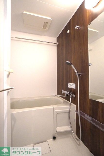 バス・シャワールーム　※写真は同タイプ住戸です。