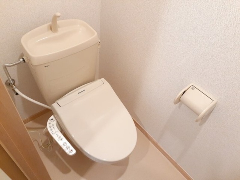 トイレ　図面と現状に相違がある場合には現状を優先