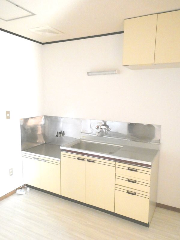 キッチン　写真は206号室です（参考）