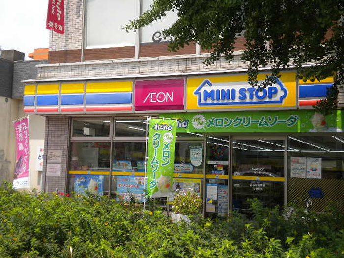 コンビニ　ミニストップ（コンビニ）まで770m
