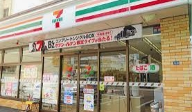 コンビニ　セブンイレブン 名古屋新栄1瓦町店（コンビニ）まで182m