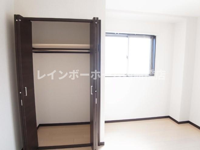 収納　※別部屋参考写真です。