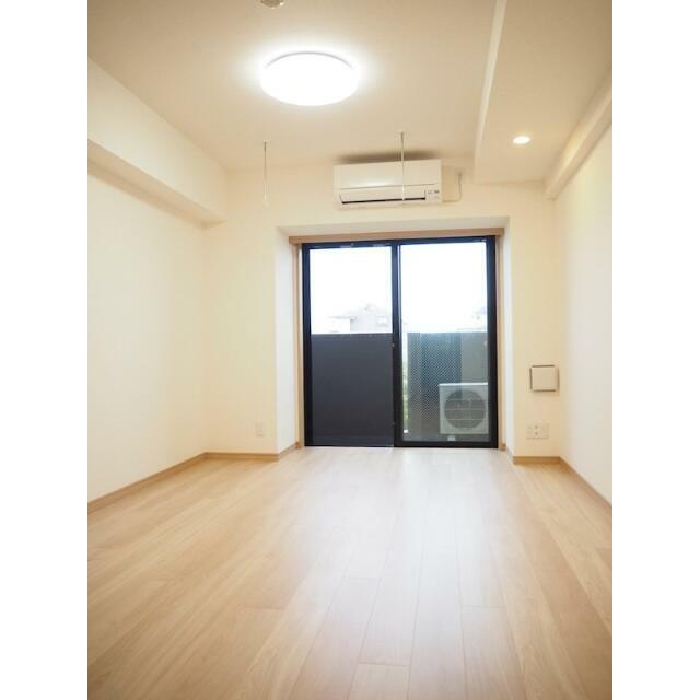 居室・リビング　※反転タイプ