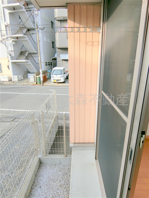 バルコニー　テラス