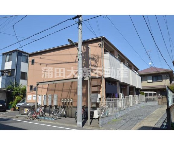建物外観　2005年4月築　木造地上2階建て総戸数12戸の人気賃貸アパ