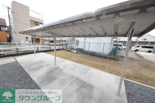 その他共有部分　屋根つきの駐輪場