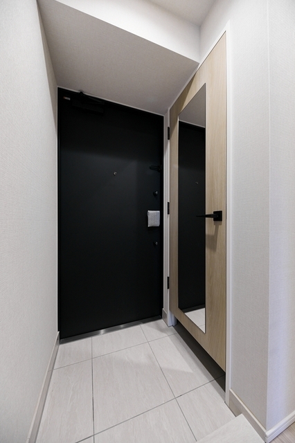 玄関　※写真は同タイプ住戸です。