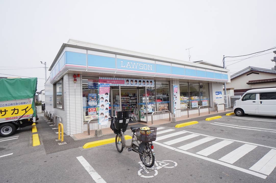 コンビニ　ローソン松山サクラメント通り店（コンビニ）まで449m